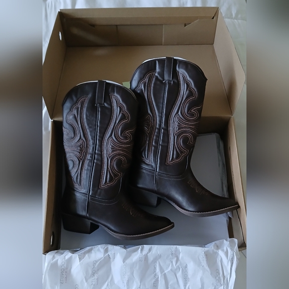 Coconuts by Matisse Legend Cowboy Boot (NWT) - Picture 10 of 14